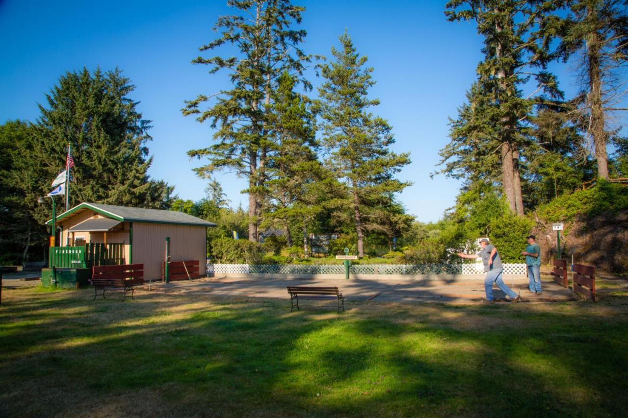 Long Beach Camping Resort Yurt 10 Oceanview Exteriör bild